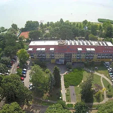 Отель Panorama 3*