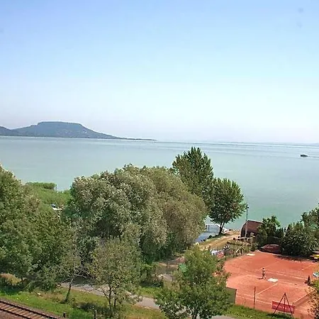Panorama Hotell 3*